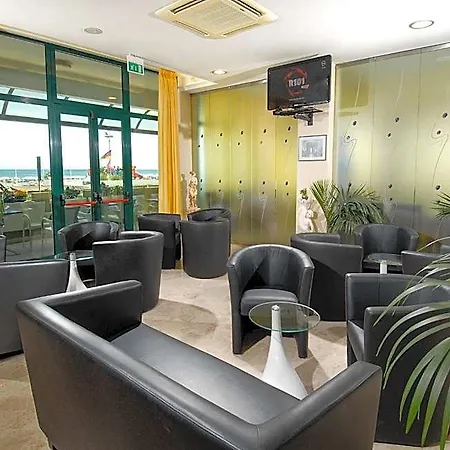 Hotel Colombo 3*