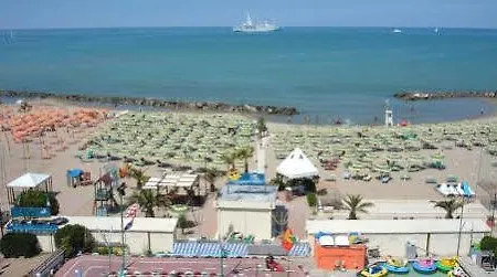 Colombo 3*