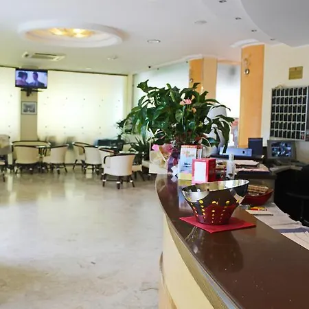 Colombo 3* 里米尼