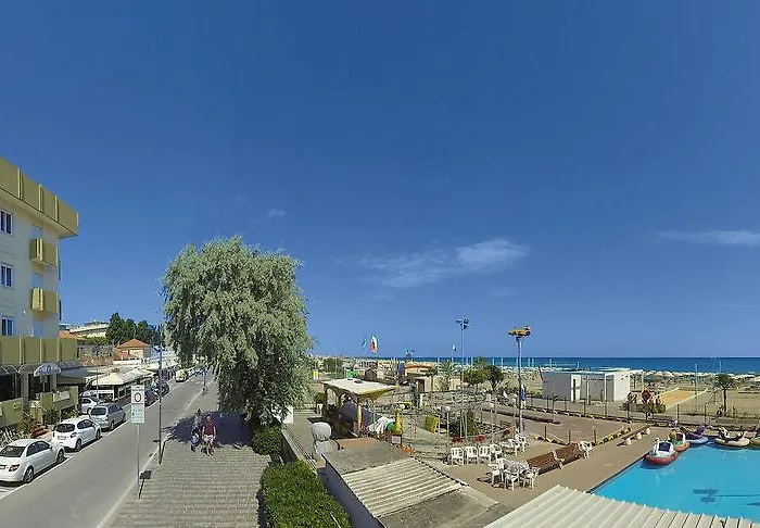 Szálloda Colombo Rimini