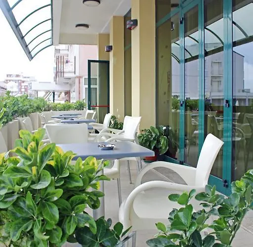 Отель Colombo 3*